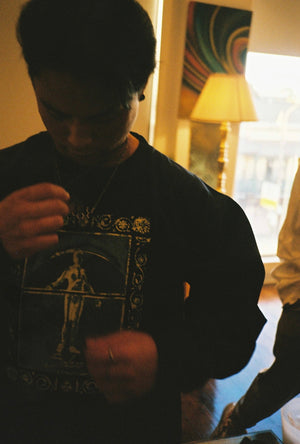 
                  
                    Load image into Gallery viewer, Levitate Longsleeve - Navy
                  
                