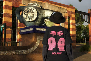 
                  
                    Load image into Gallery viewer, Wigout tee - Deep Navy
                  
                