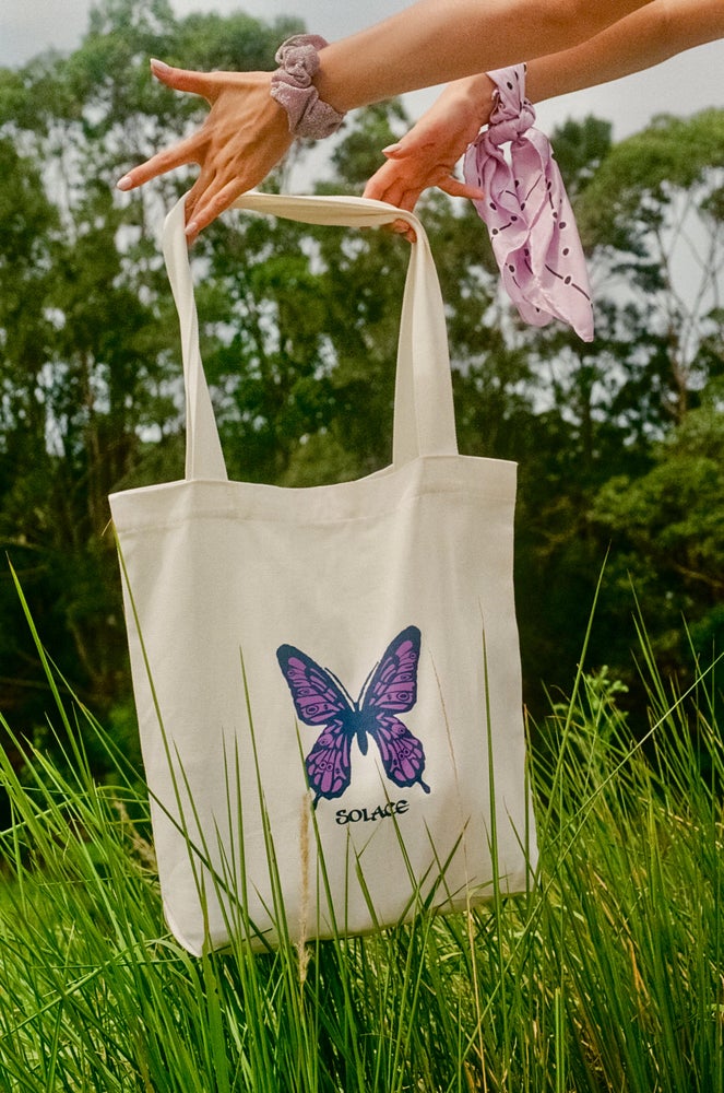 Butterfly Carrie Bag